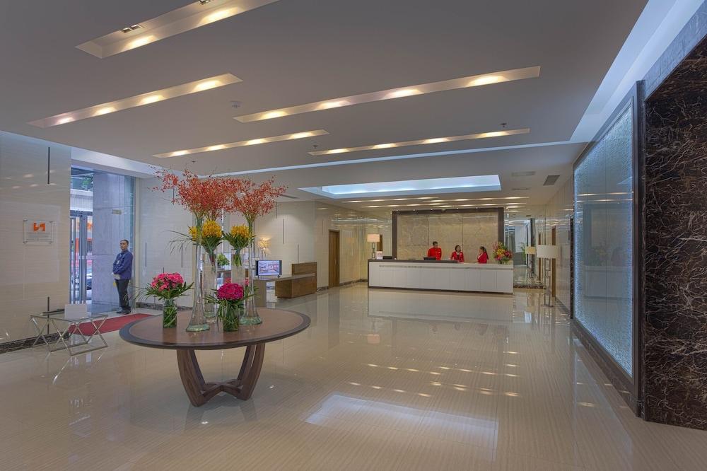 Valero Grand Suites By Swiss-Belhotel Makati City Exterior foto