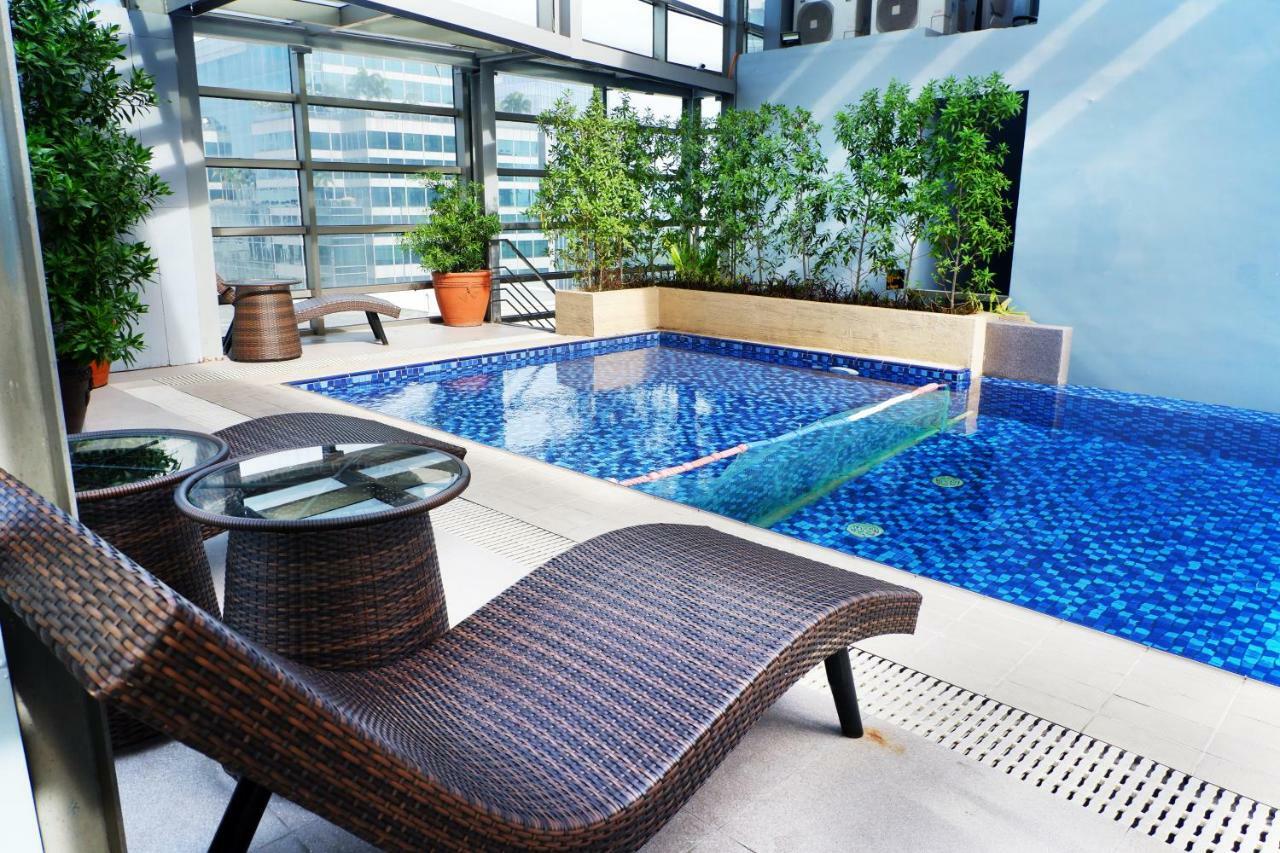 Valero Grand Suites By Swiss-Belhotel Makati City Exterior foto